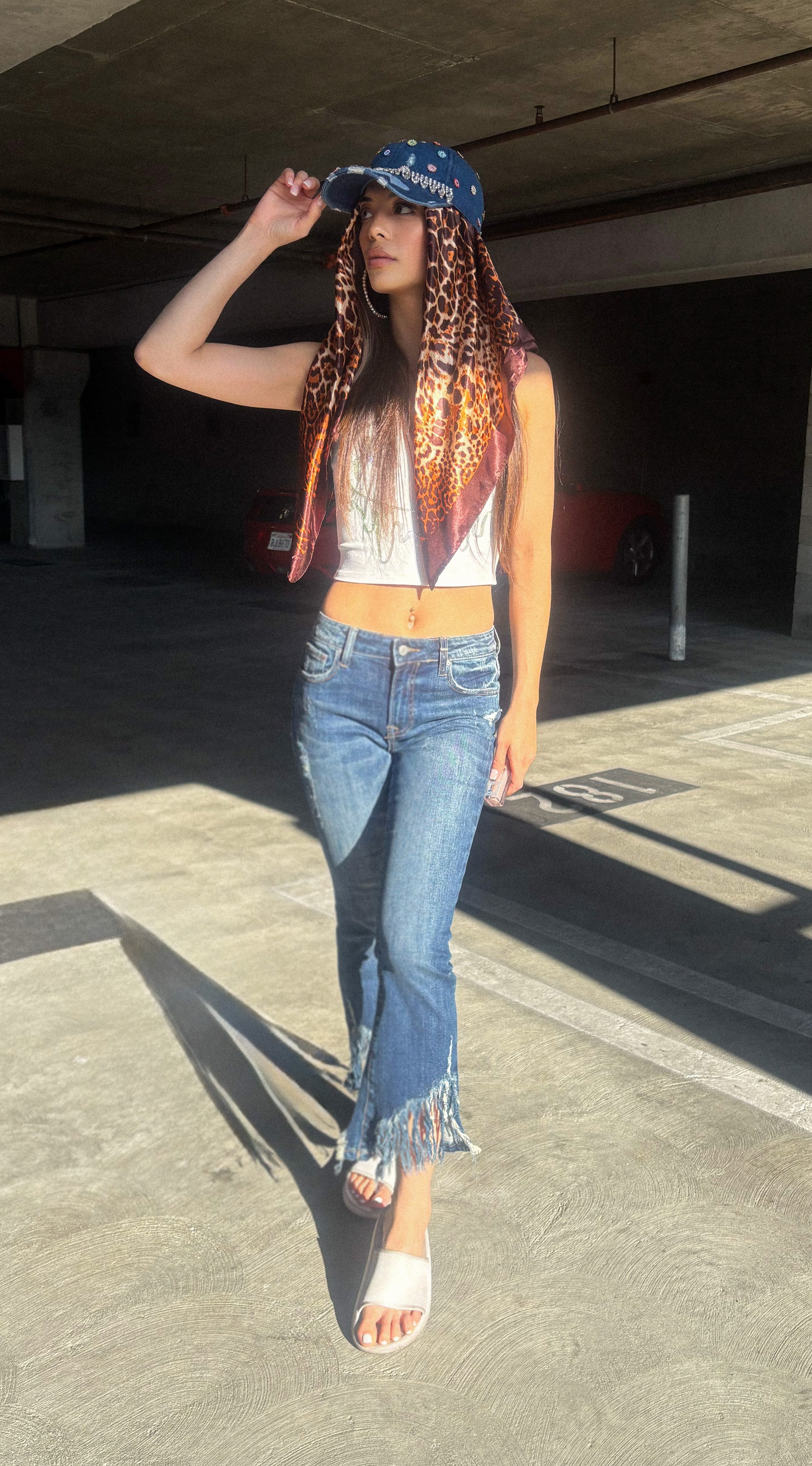 Raw Edge Y2K Capri Jeans